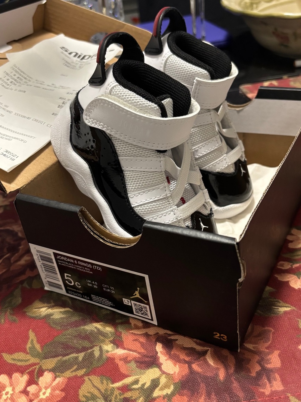 Nike Jordan 6 Ring Toddler Kids White and Black Velcro Sneakers